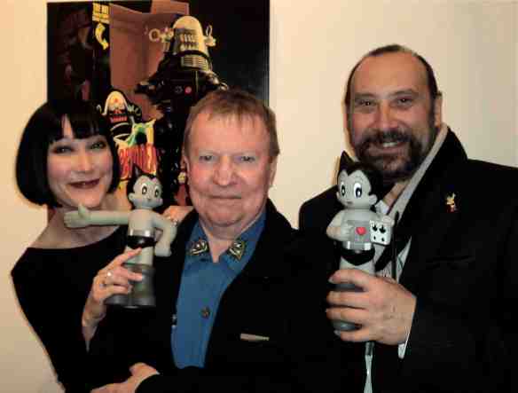 "Domo arigato, Mr. Roboto!" Claudia Chan Shaw, Doctor Comics and the artist Nick Stathopoulos. (Photo by Louise Graber)