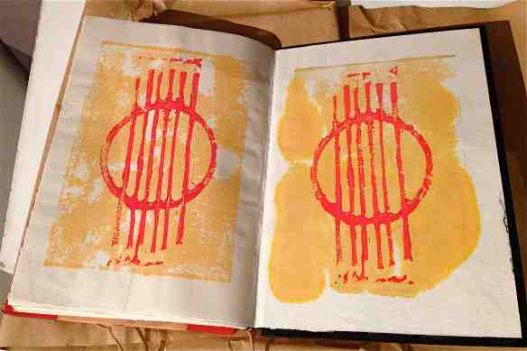The Grafik Guitar artist book, endpapers. (Photo-© 2013 Michael Hill).